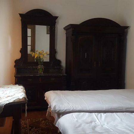 Room In An Old House Truskavets Dış mekan fotoğraf